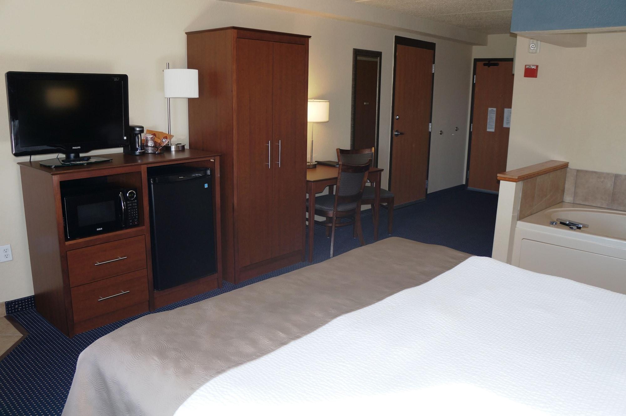 Americinn By Wyndham Форт Додж Екстериор снимка