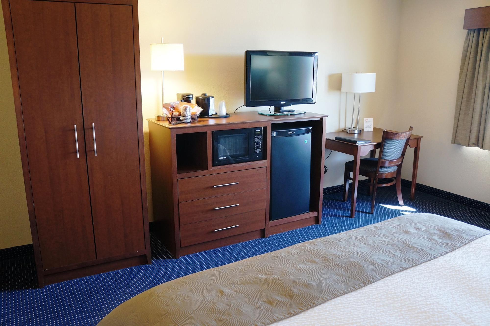 Americinn By Wyndham Форт Додж Екстериор снимка